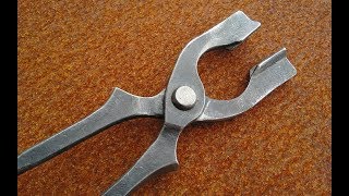 Blacksmithing  Forging Bolt Jaw Tongs The best tongs EVER 2019 [upl. by Nalym273]