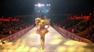 2010 Victorias Secret Fashion Show  Jewel What You Are [upl. by Moonier]